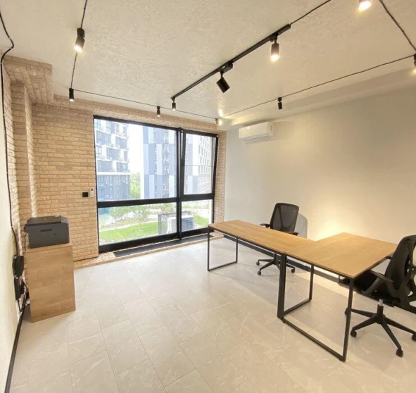 Фото 1. Комерційна, оренда. Київ Дарницкий район, Славутич