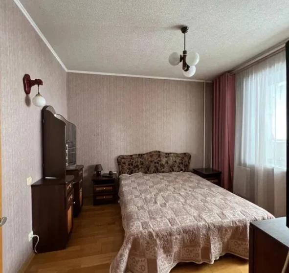 Fotografie 1. Două Camere apartament, de închiriat. Kyiv Дарницкий район, Pozniaky