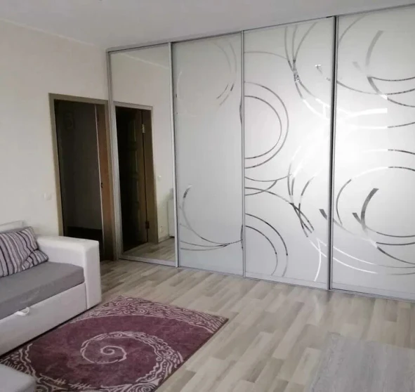 Fotografie 1. Două Camere apartament, de închiriat. Kyiv Дарницкий район, Pozniaky