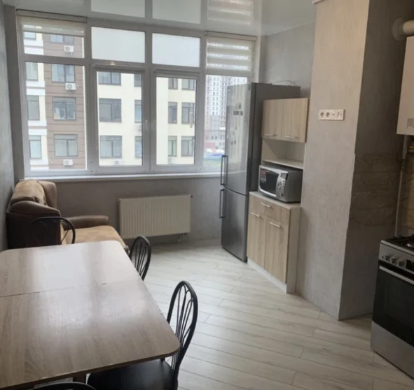 Фото 1. Однокімнатна квартира, продаж. Київ Голосеевский