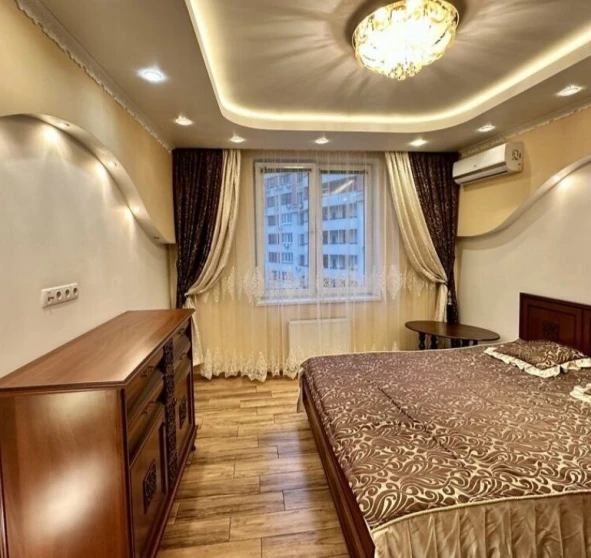 Фото 1. Однокімнатна квартира, оренда. Київ Шевченковский район, Лук`янівська