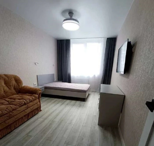 Photo 1. One-Room flat, to rent. Kyiv Дарницкий район, Kharkivska