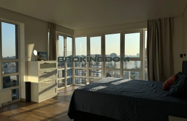 Фото Четырехкомнатная квартира, продажа. Киев Оболонський