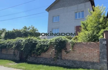 Foto Casa, en venta. Kriukivshchyna Володимирська