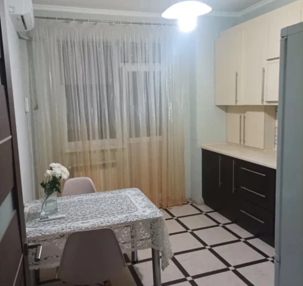 Фото 1. Однокомнатная квартира, аренда. Полтава