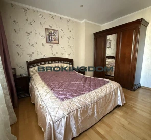 Foto 4. Tres Ambientes piso, en venta. Kyiv Голосіївський