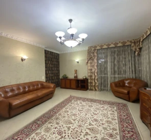 Фото 2. Трикімнатна квартира, оренда. Київ Голосеевский район