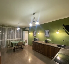 Фото 5. Трикімнатна квартира, оренда. Київ Голосеевский район