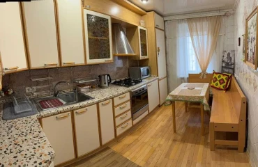 Zdjęcie Trzypokojowe mieszkanie, do wynajęcia. Poltava Подольский