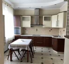 Фото 2. Двухкомнатная квартира, продажа. Киев Дарницкий район, Позняки