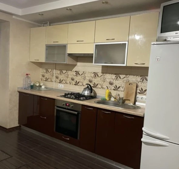 Foto 1. Monoambiente piso, para alquilar. Poltava Шевченковский (Октябрьский)