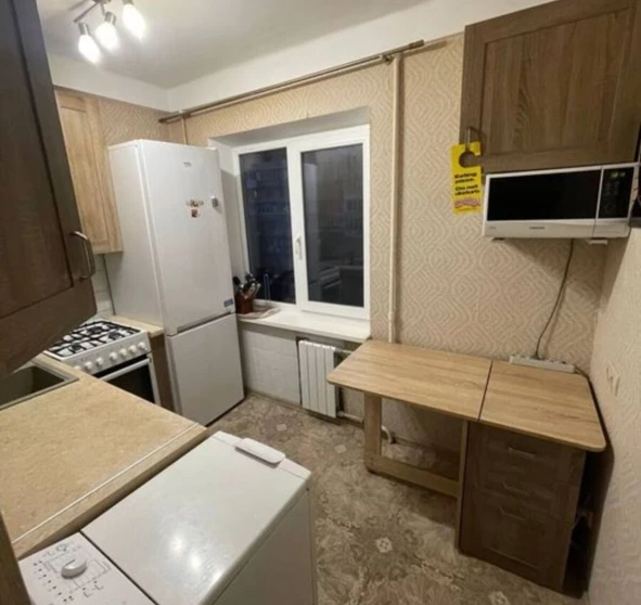 Фото 1. Трикімнатна квартира, продаж. Київ Подольский