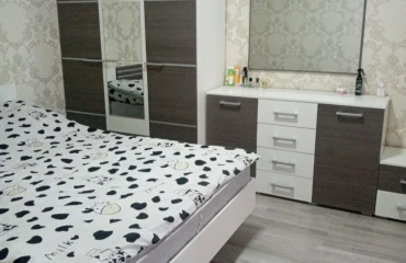 Zdjęcie Kawalerka mieszkanie, do wynajęcia. Kyiv Дарницкий