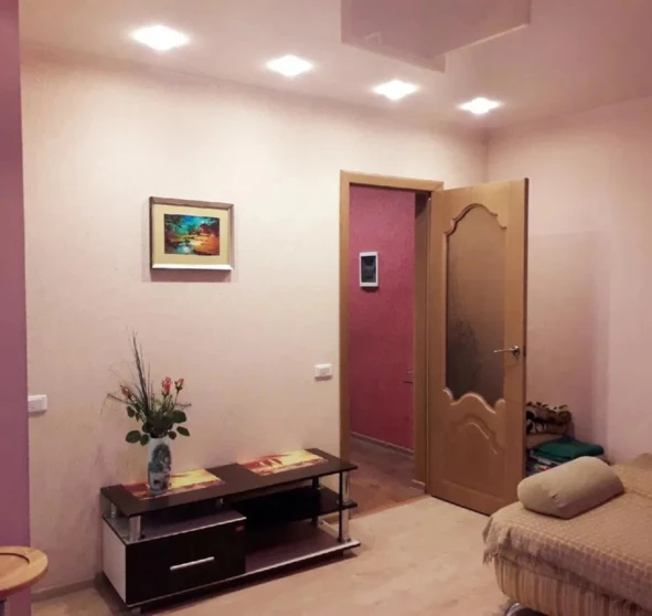 Fotografie 1. Garsonieră apartament, de închiriat. Poltava Шевченковский (Октябрьский)