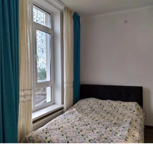 Фото 1. Однокімнатна квартира, оренда. Київ Дарницкий