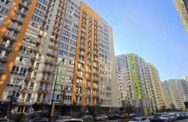 Zdjęcie Dwupokojowe mieszkanie, na sprzedaż. Kyiv Святошинский, Nivky