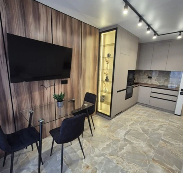 Zdjęcie 1. Kawalerka mieszkanie, na sprzedaż. Kyiv Подольский