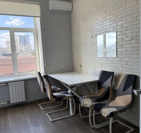 Photo 1. Four-Room flat, for sale. Kyiv Подольский