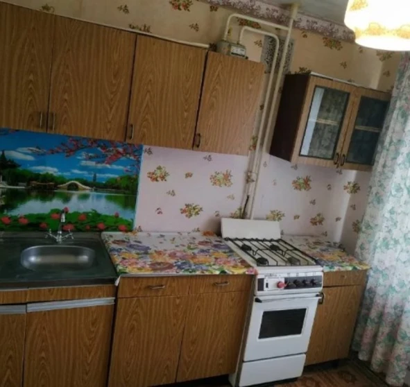 Foto 1. Tres Ambientes piso, para alquilar. Poltava Шевченковский (Октябрьский)