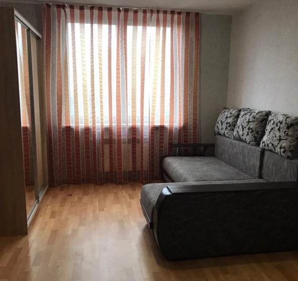 Фото 1. Двокімнатна квартира, оренда. Київ Дарницкий