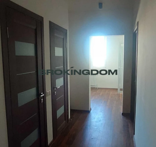 Foto 1. Monoambiente piso, en venta. Kyiv Дніпровський