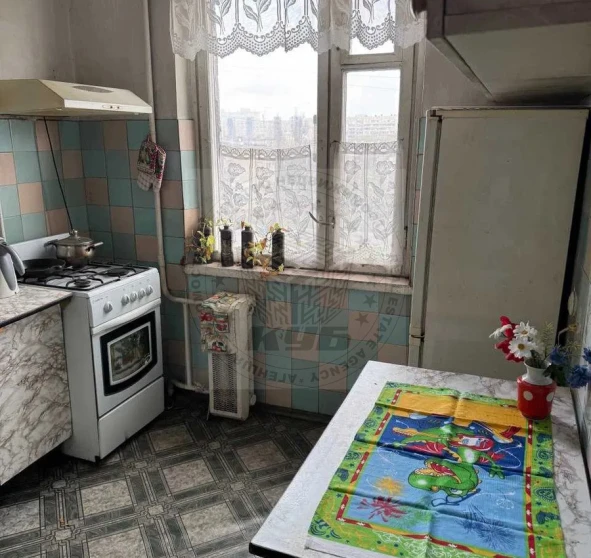 Фото 1. Трехкомнатная квартира, продажа. Киев Днепровский, Черниговская