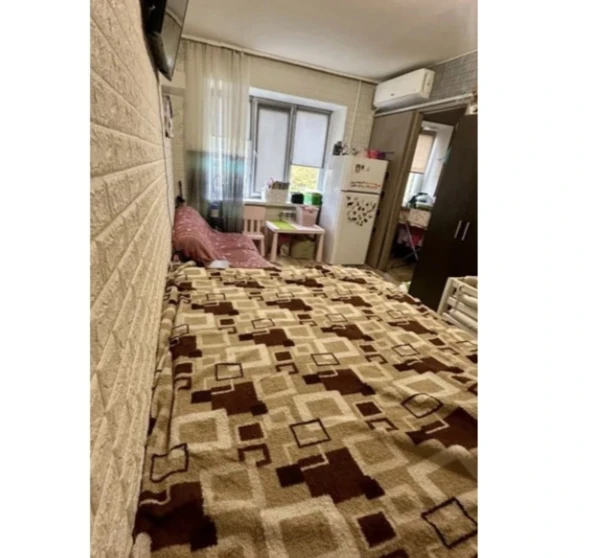 Foto 1. Monoambiente piso, en venta. Kyiv Голосеевский, Vasylkivska