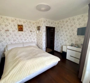 Foto 3. Tres Ambientes piso, en venta. Kyiv Голосеевский