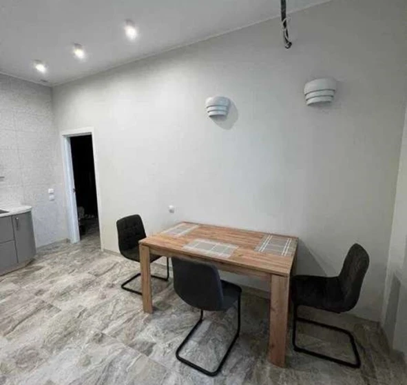 Фото 1. Комерційна, оренда. Київ Днепровский район, Лівобережна