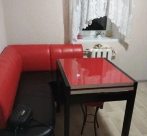 Фото 3. Четырехкомнатная квартира, оренда. Полтава Шевченковский (Октябрьский)