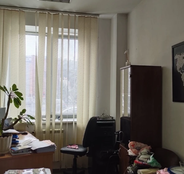 Photo 1. Office, to rent. Dnipro Шевченковский