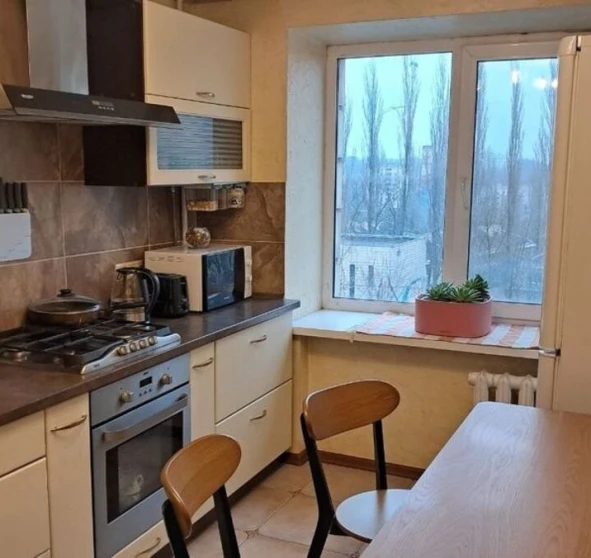 Fotografie 1. Garsonieră apartament, de vânzare. Kyiv Голосеевский, Vasylkivska