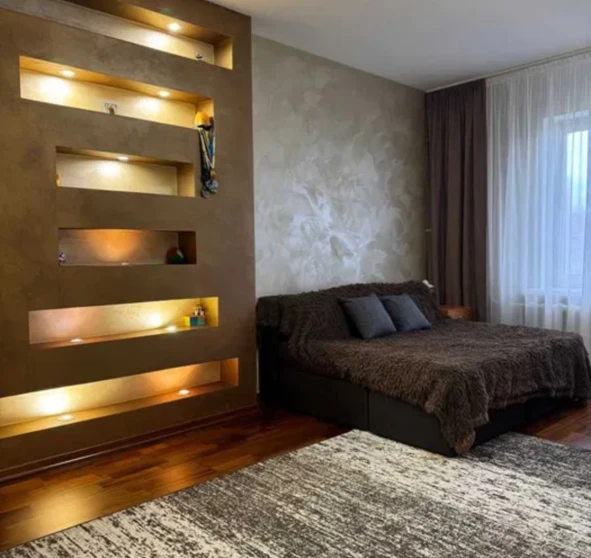 Foto 1. Tres Ambientes piso, en venta. Kyiv Соломенский