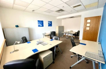 Фото Комерційна, оренда. Київ Шовковична