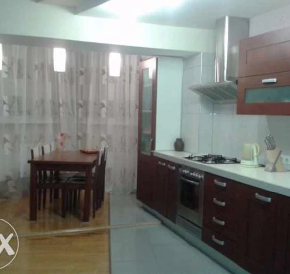 Fotografie 1. Trei Camere apartament, de închiriat. Poltava Шевченковский (Октябрьский)