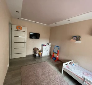 Фото 4. Трикімнатна квартира, оренда. Полтава Шевченковский (Октябрьский)