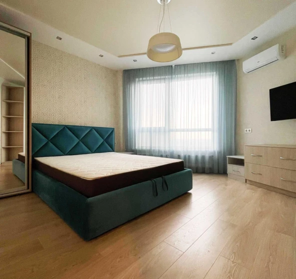 Фото 1. Однокімнатна квартира, оренда. Київ Дарницкий