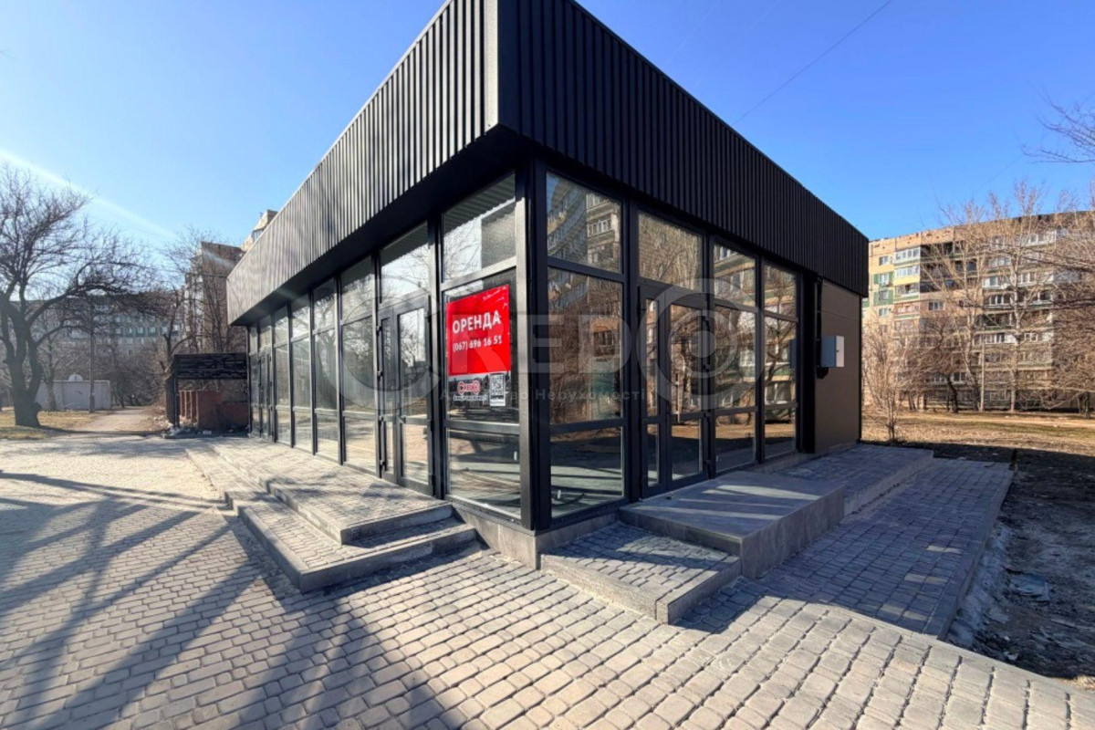 Foto Comercial, para alquilar. Kryvyi Rih Saksahanskyi