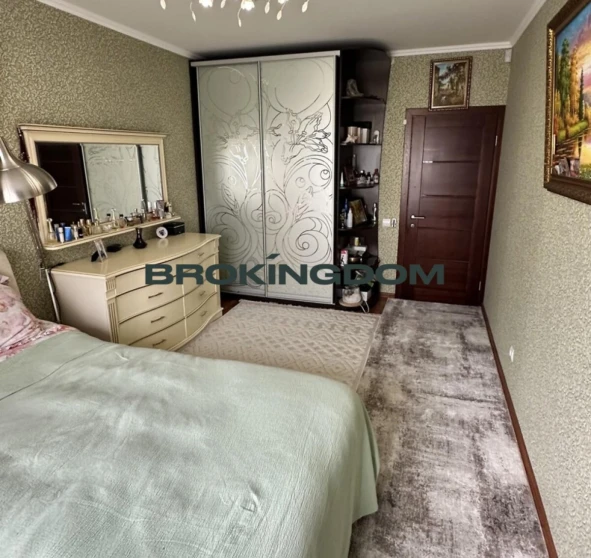 Fotografie 1. Trei Camere apartament, de vânzare. Kyiv Дарницький