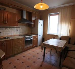 Foto 4. Tres Ambientes piso, para alquilar. Kyiv Дарницкий район, Pozniaky