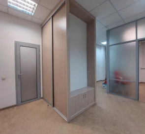 Zdjęcie 3. Komercyjna, do wynajęcia. Kyiv Голосеевский район, Holosiivska