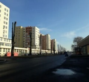 Foto 2. Comercial, para alquilar. Chubynske Выставочная