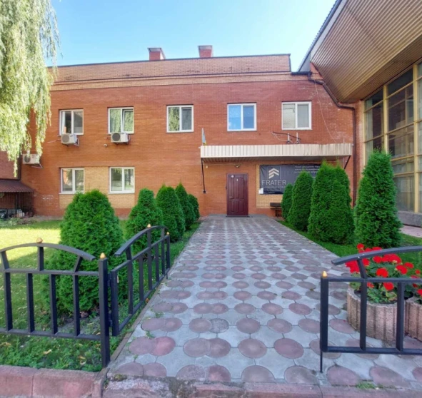 Фото 1. Коммерческая, продажа. Чубинское Выставочная