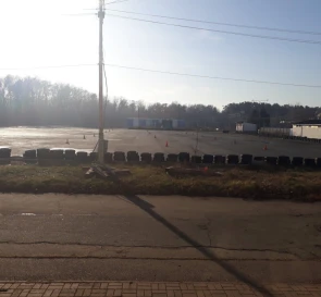 Foto 4. Terreno, para alquilar. Chubynske Выставочная