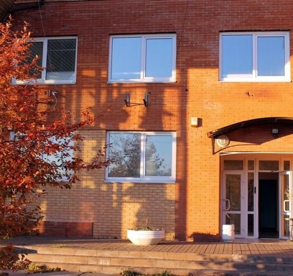 Фото 1. Коммерческая, продажа. Чубинское Выставочная