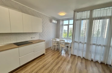 Фото Трикімнатна квартира, продаж. Київ Днепровский район, Лівобережна