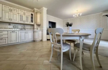 Fotografie Trei Camere apartament, de vânzare. Kyiv Днепровский район, Livoberezhna