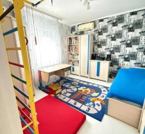 Фото 3. Трикімнатна квартира, продаж. Київ Соломенский район, Вокзальна