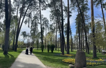 Fotografie Trei Camere apartament, de vânzare. Kyiv Дарницкий район, Kharkivska