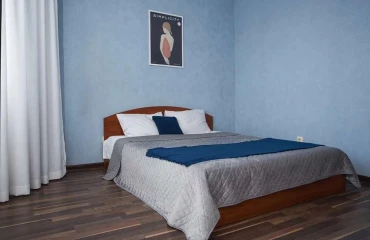 Foto Tres Ambientes piso, en venta. Kyiv Дарницкий район, Pozniaky